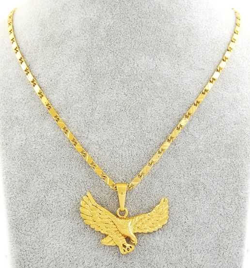 Colar Guia Dourado 24K Elegância e Proteção Num Só Acessório!