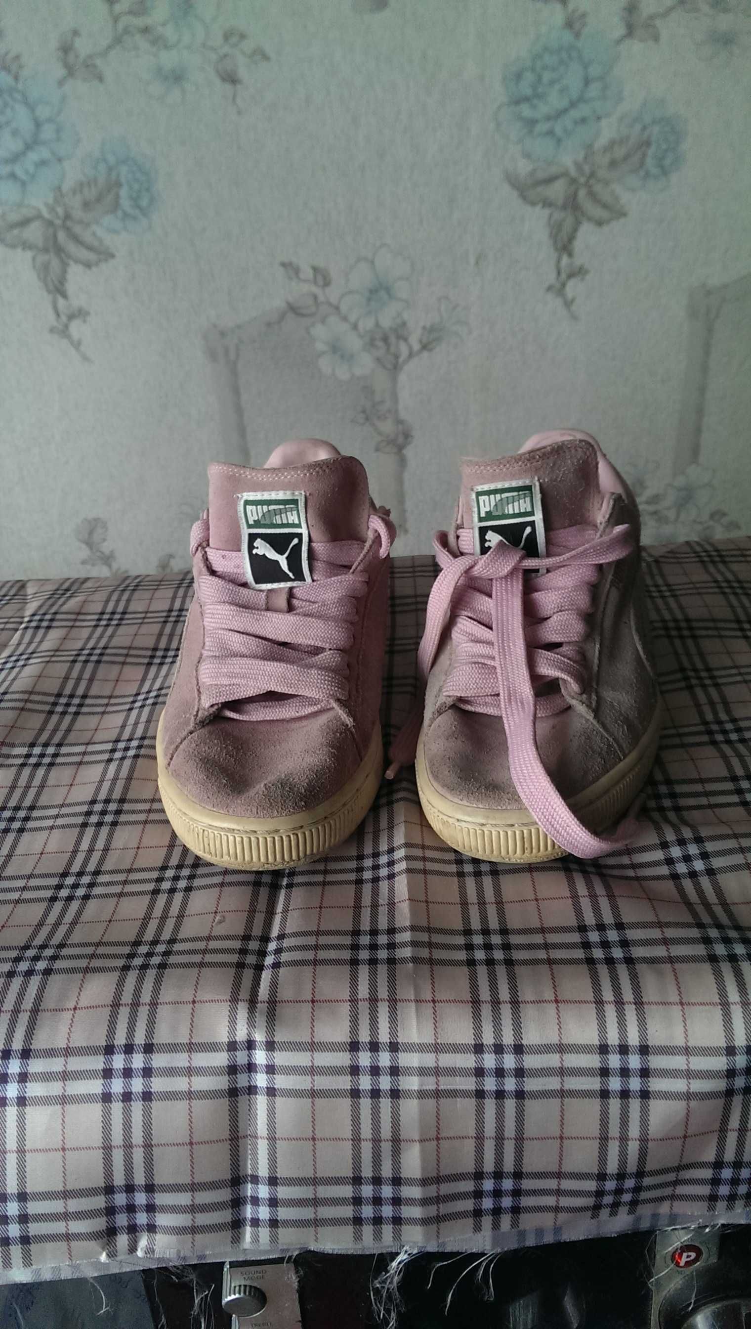 Женские замшевые кроссовки PUMA 38р без повреждений