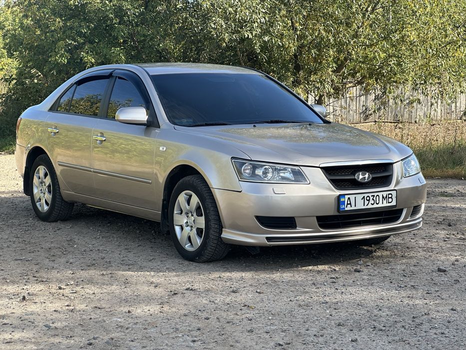 HYUNDAI Sonata 2.0 ГАЗ/Бензин