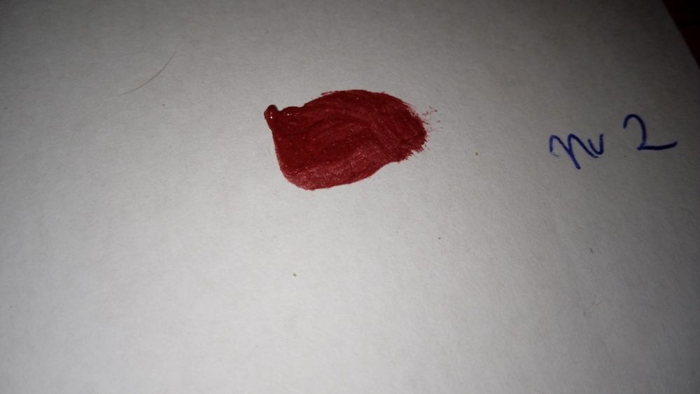 Wodoodporny błyszczyk szminka
