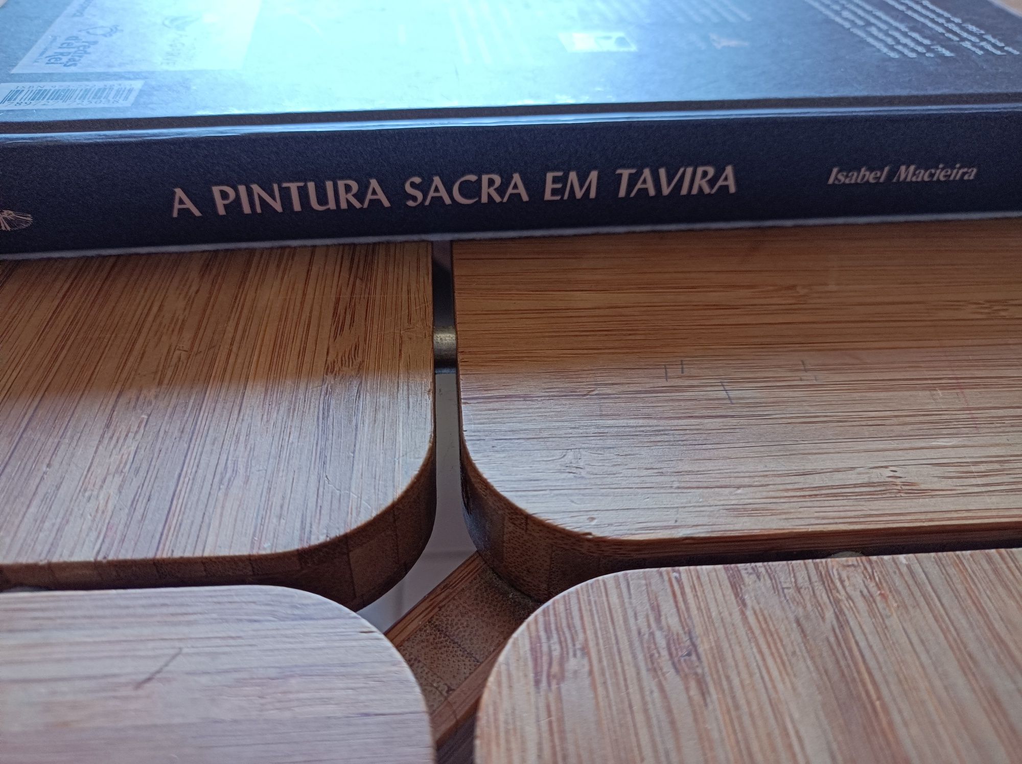 Livro * A Pintura Sacra em Tavira ( Séc. XV a XX )