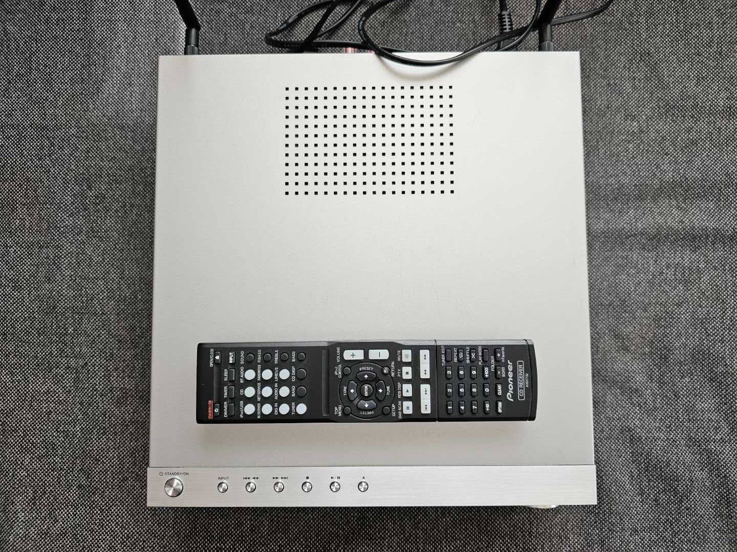 Pioneer HM 82 uszkodzony