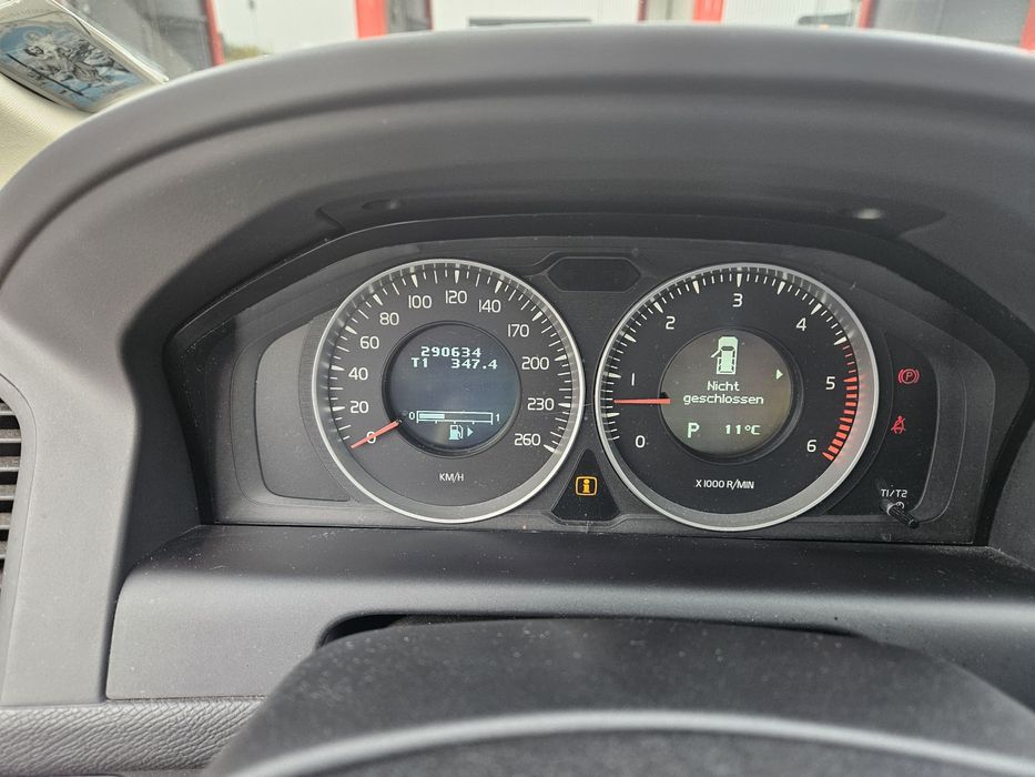 Volvo XC60 rok prod 2011 2.0l