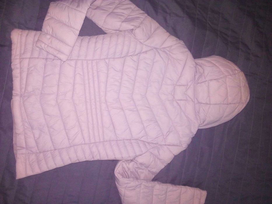 Куртка жіноча лілового кольору