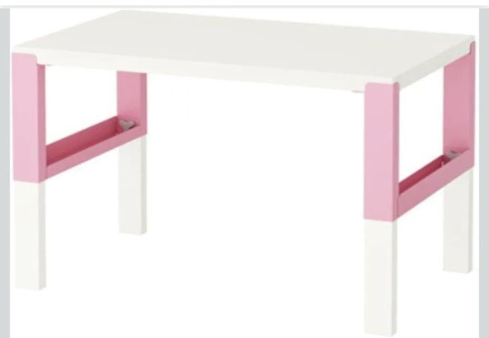Biurko Ikea regulowane różowe