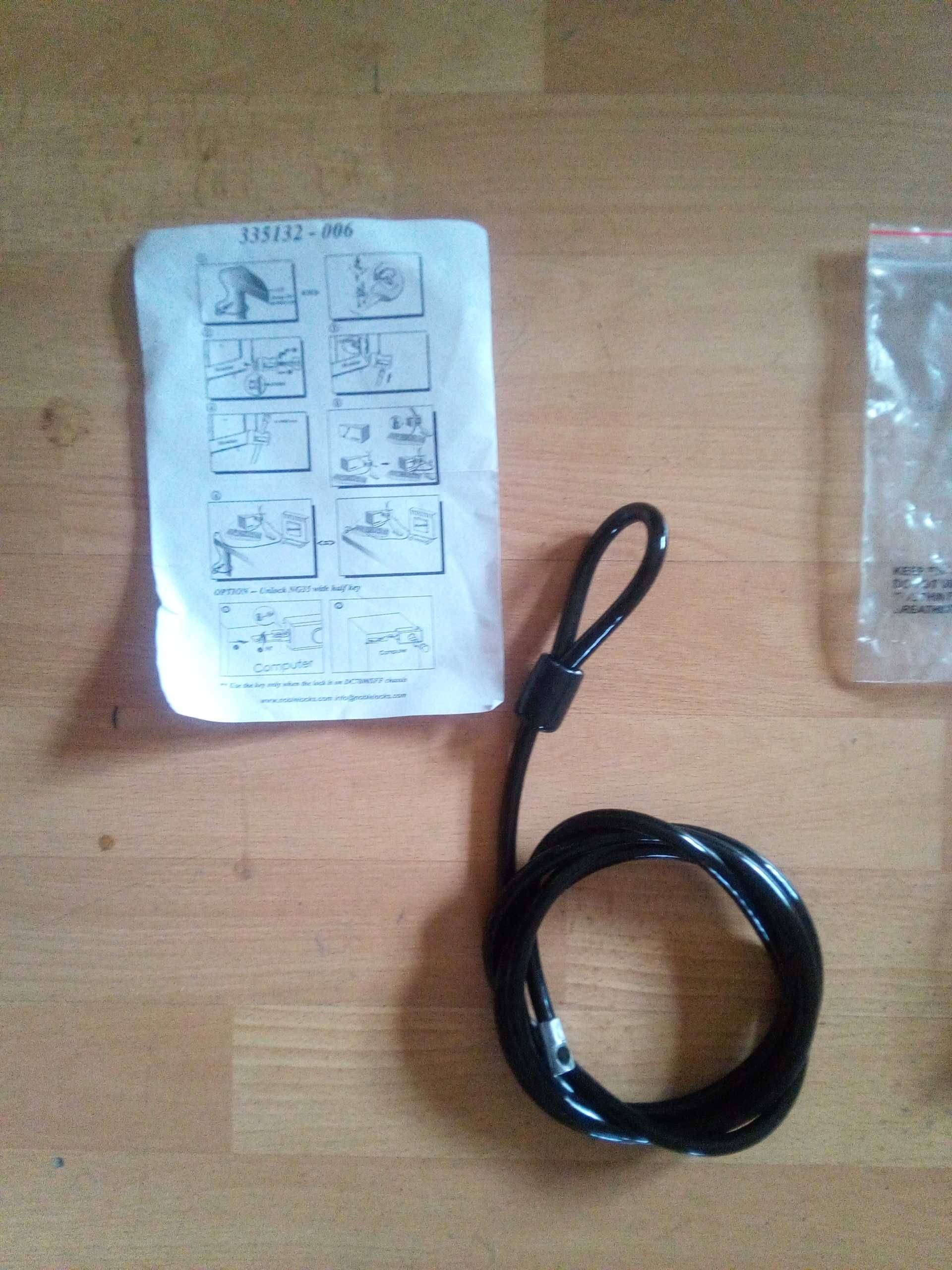 Cabos de aço anti-roubo para periféricos da marca Noble Locks
