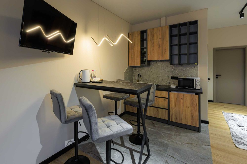 Подобова оренда на Озерній Леся курбаса 19/4