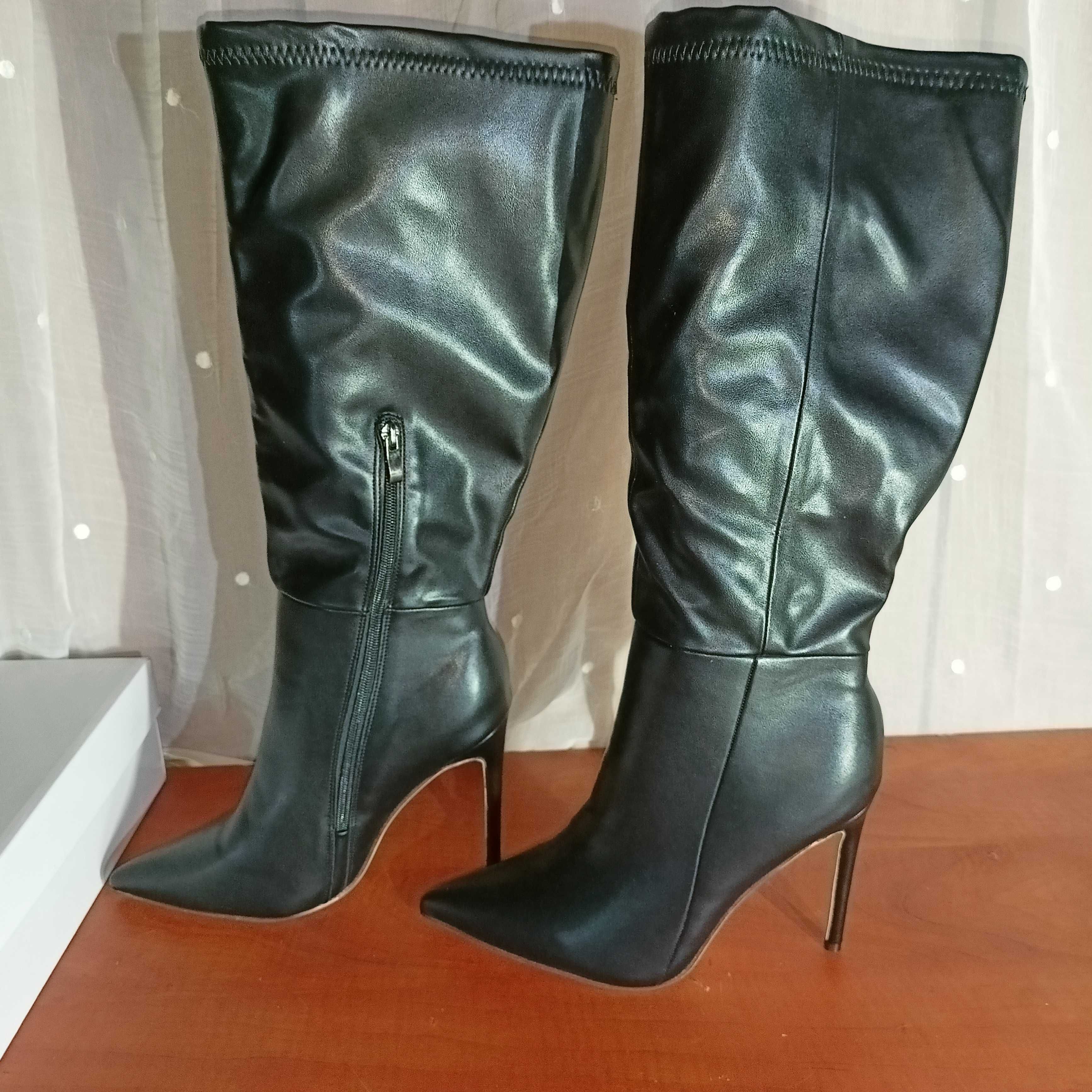 Klasyczne Czarne Kozaki Szpilki roz. 43, szpilka 12 cm
