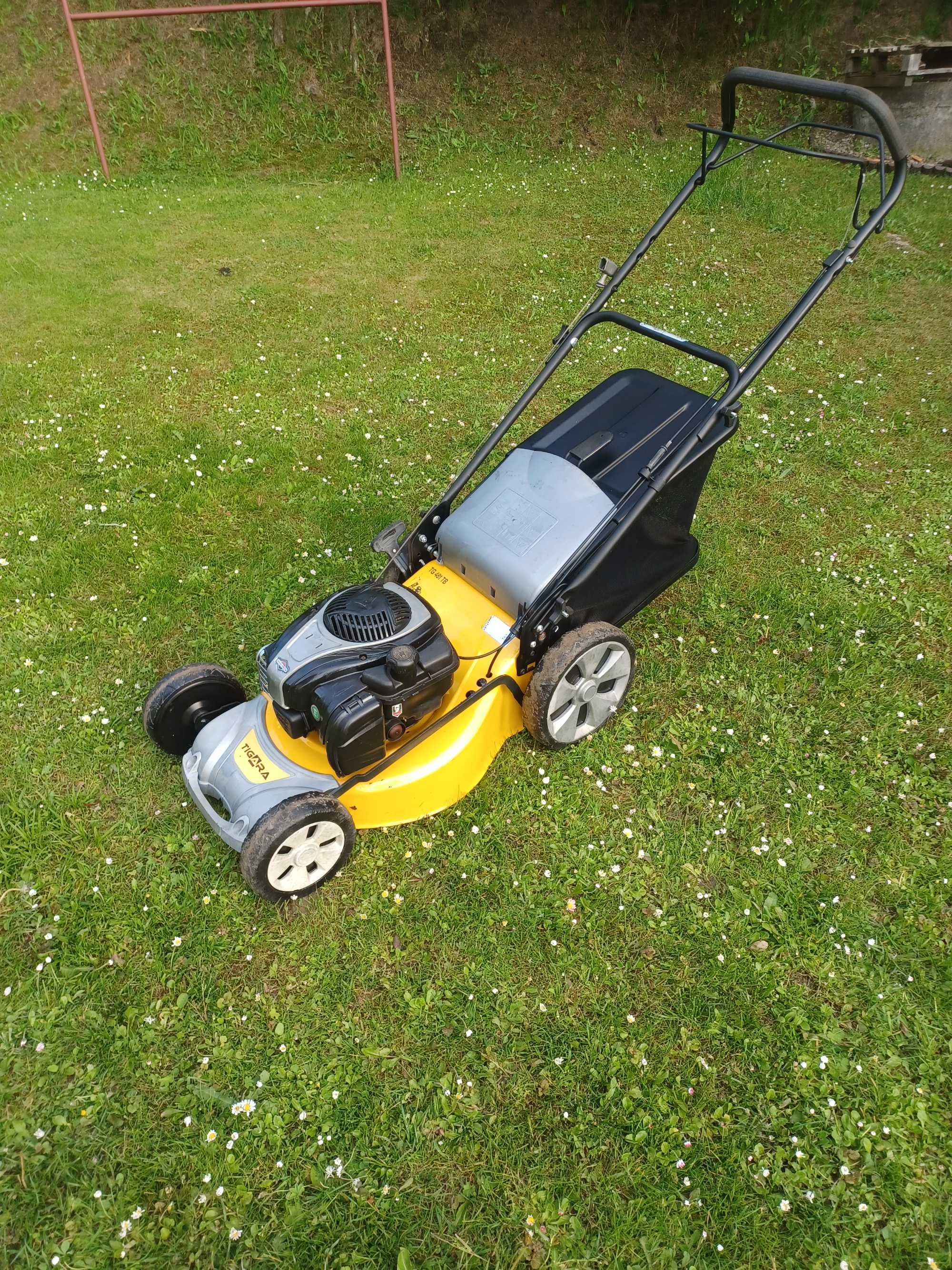 Kosiarka stiga z silnikiem briggs&stratton