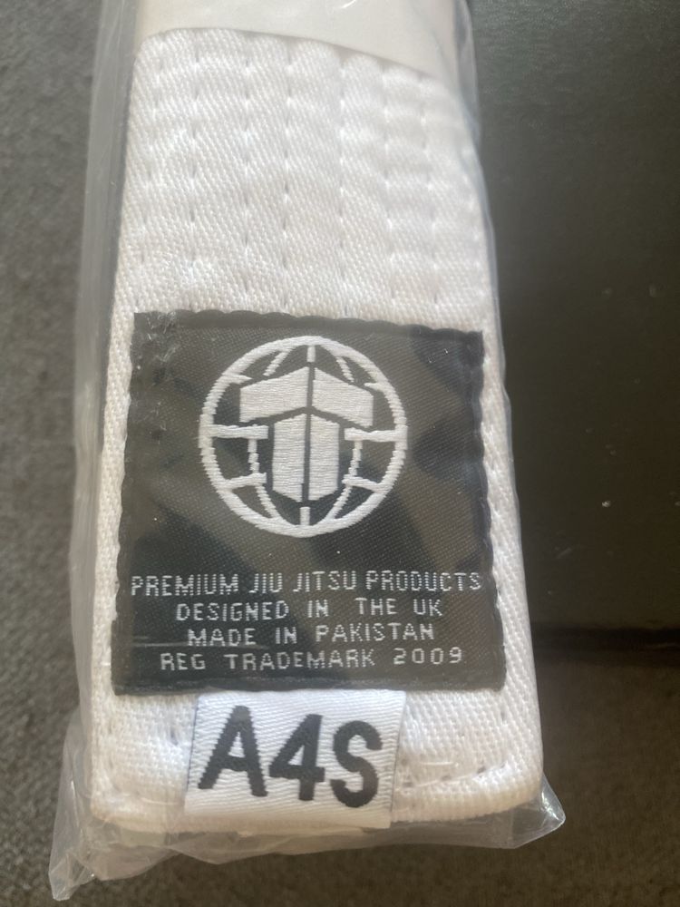 Faixa jiu-jitsu A4 tatami