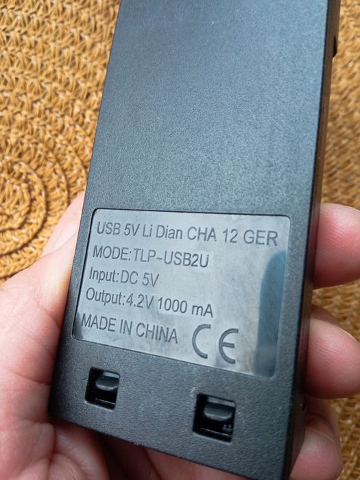 Зарядка USB-зарядные устройства для аккумуляторных батареек