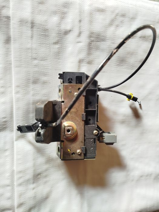 Замок багажника замок ляди Вольво хс90 Volvo XC90