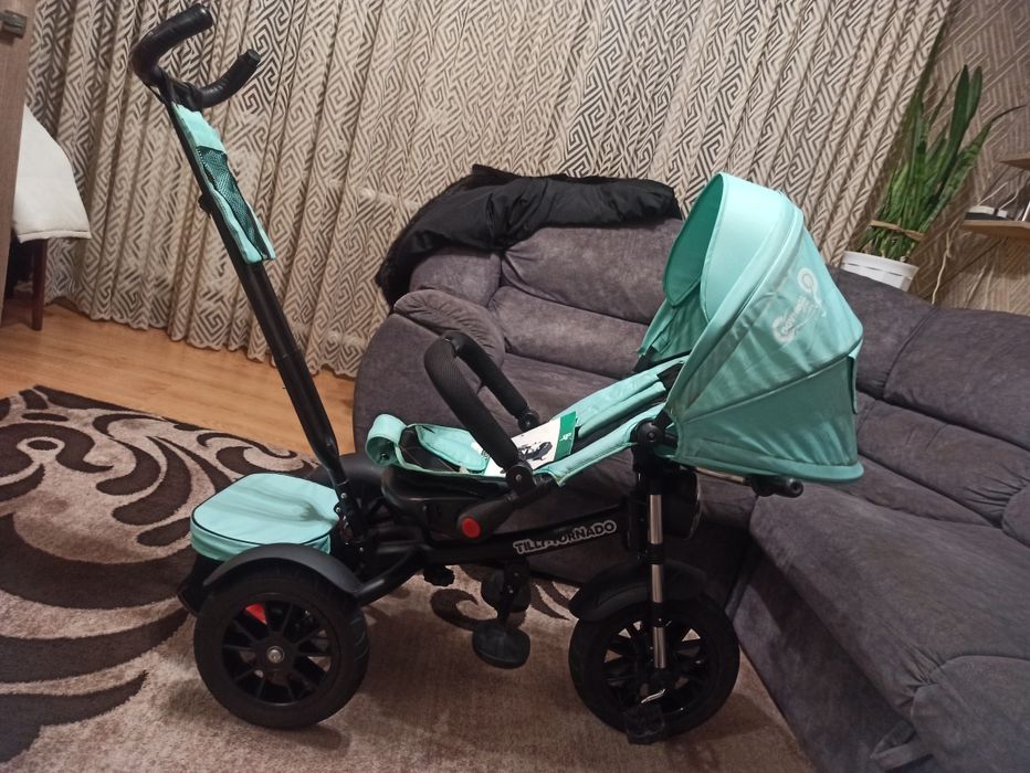 Продам детский велосипед коляска