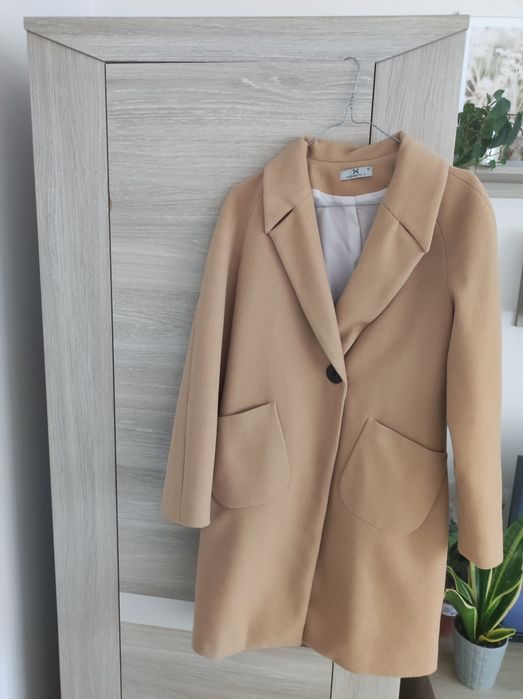 Płaszcz klasyczny butik