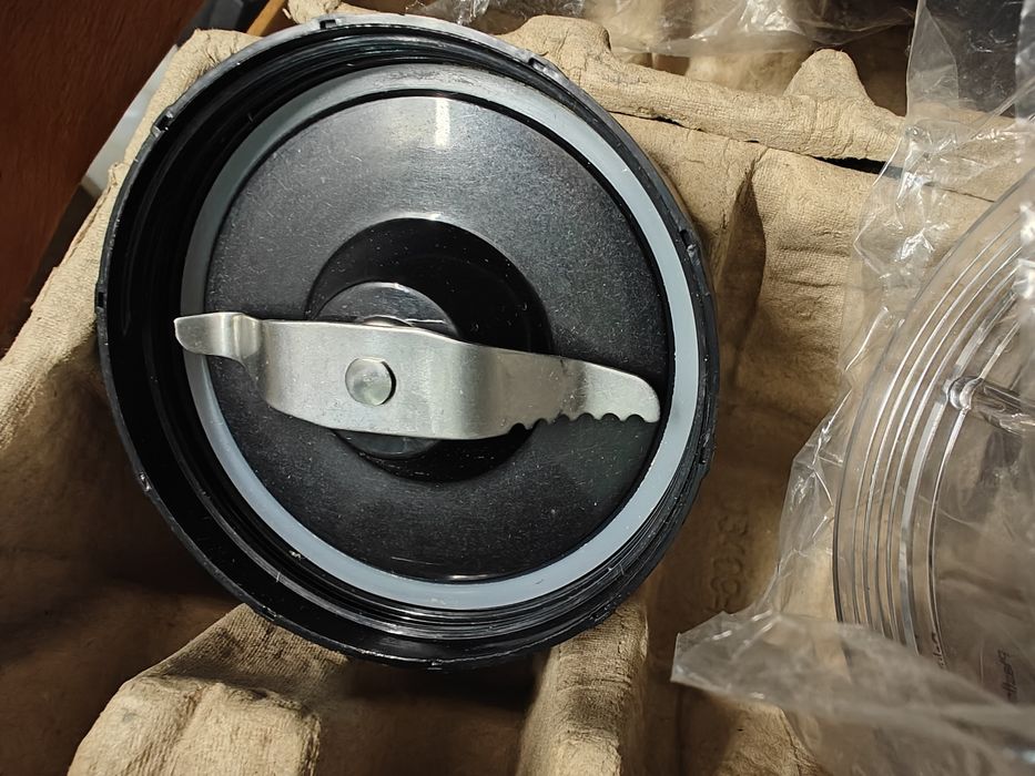 Виготовлення смузі, напоїв, подрібнення, нове