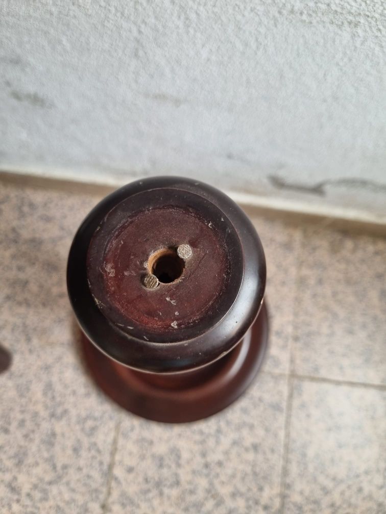 Cabide em Madeira para restauro Altura 1.60cm