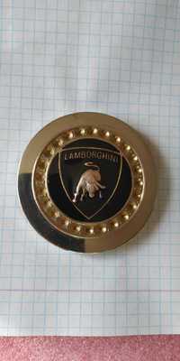 Шильдик - Эмблема Lamborghini .