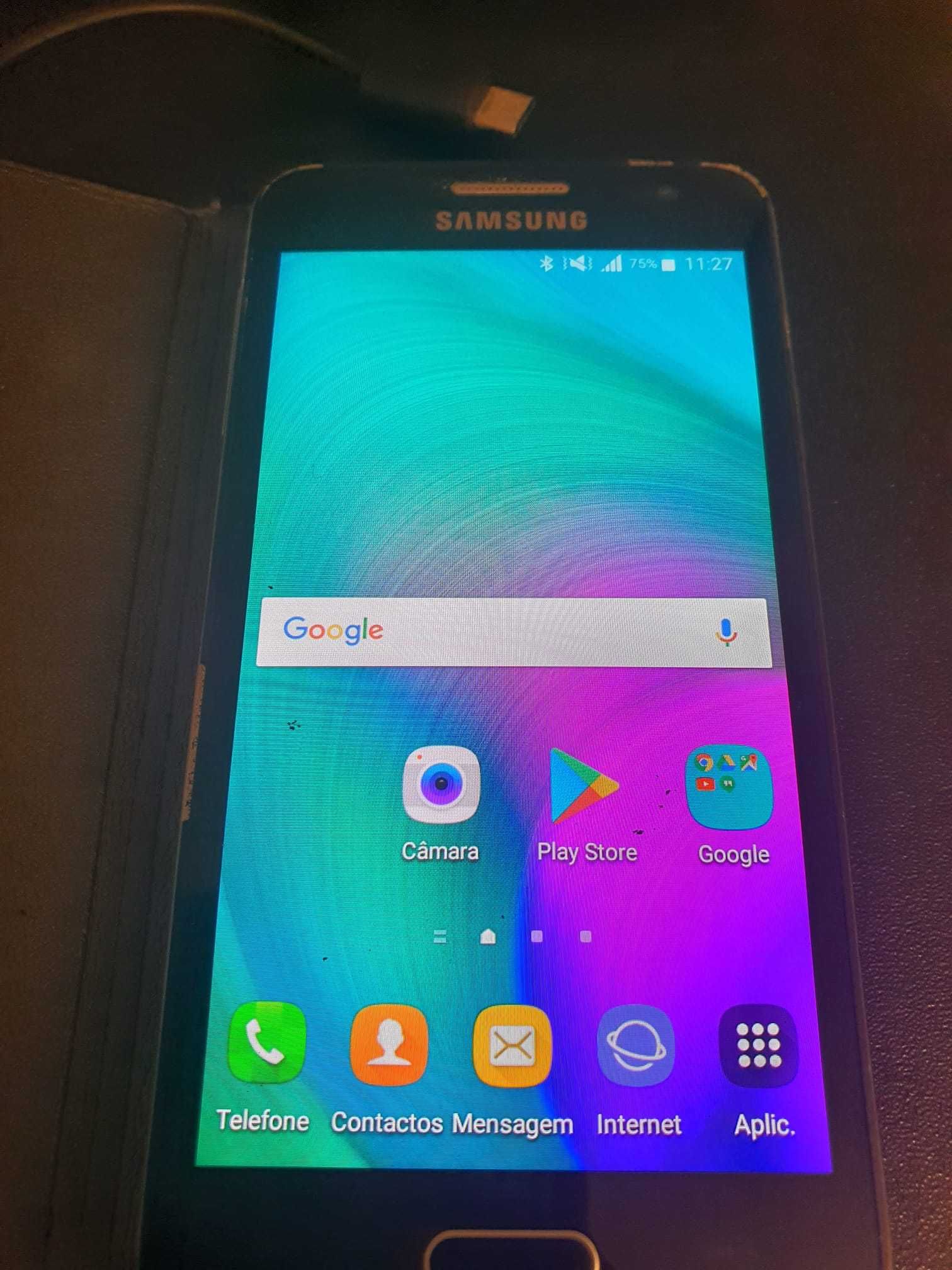 Samsung Galaxy A3 Como Novo Completo com Caixa e Acessórios Originais