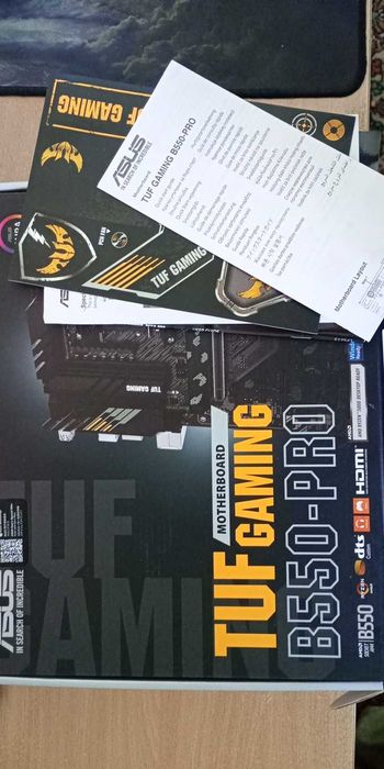 чудова материнка Asus  B550-PRO