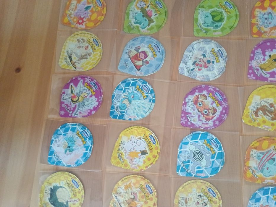 40 wieczek Danone Pokemon