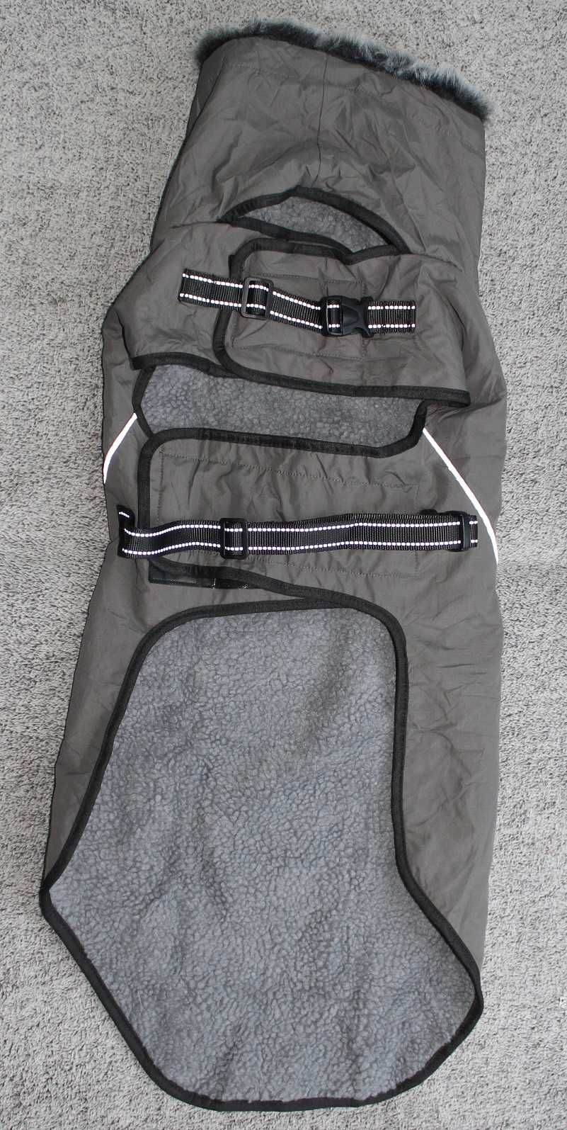 Kurteczka dla psa przeciwdeszczowa ocieplana r.3XL