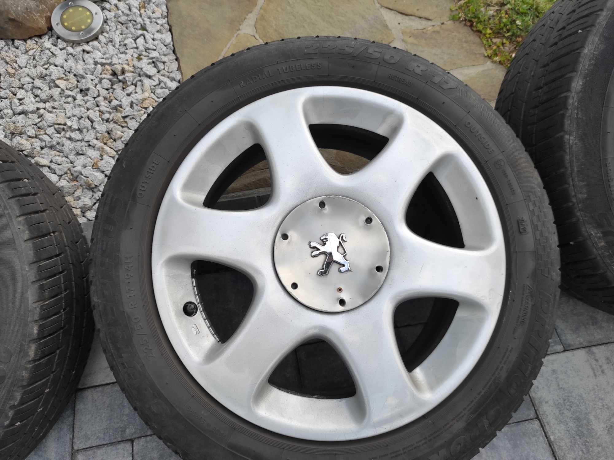 Alufelgi z oponami letnimi 225/50 R 17.  5szt.