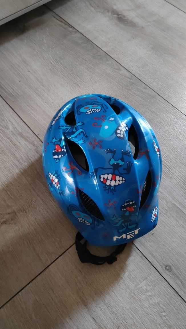 Kask rowerowy chłopięcy met 52-57 cm