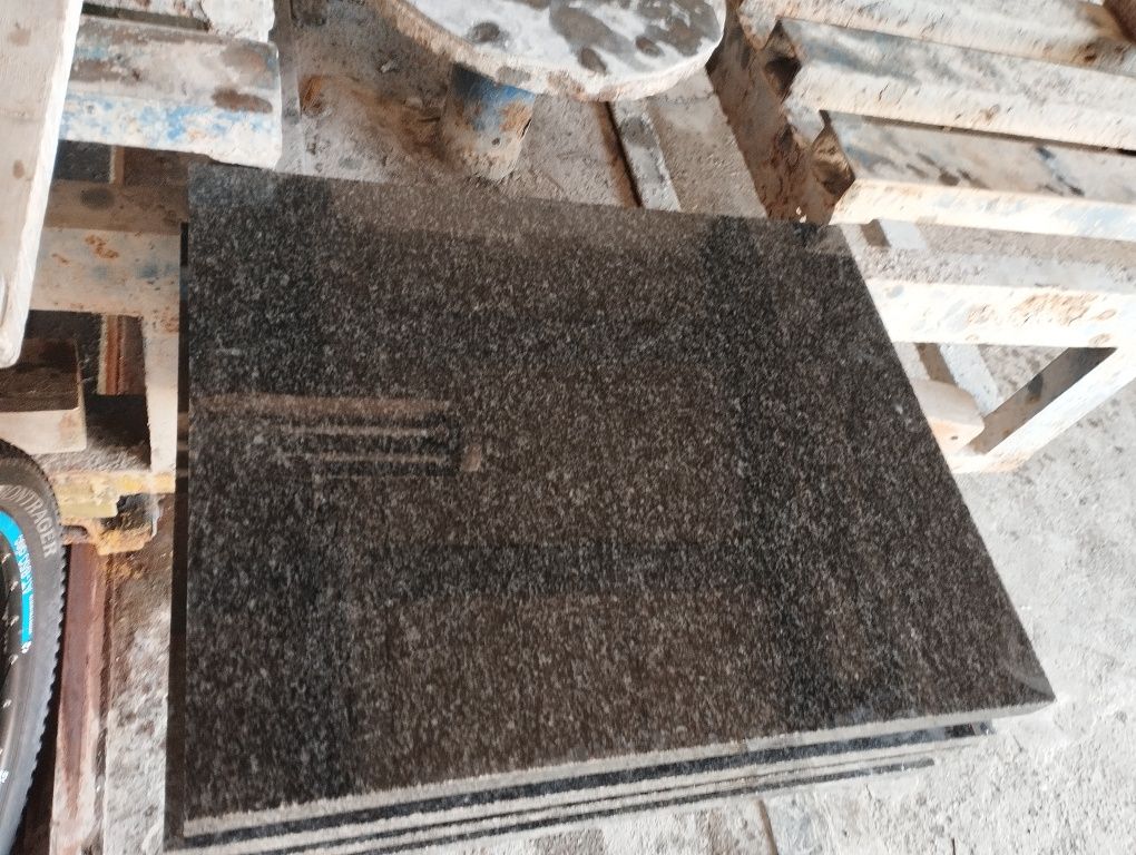Parapety Strzegom Granit Kostka  Granitowa Grysy