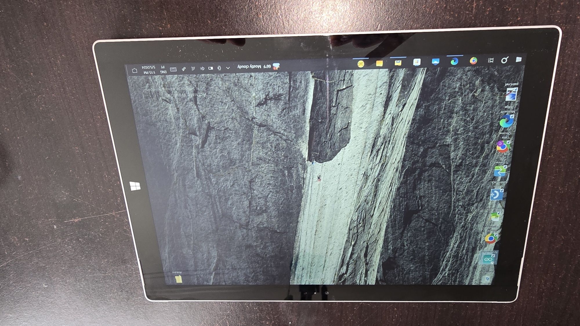 Surface Pro 3 i5 8GB Ram  256GB disco em excelente estado