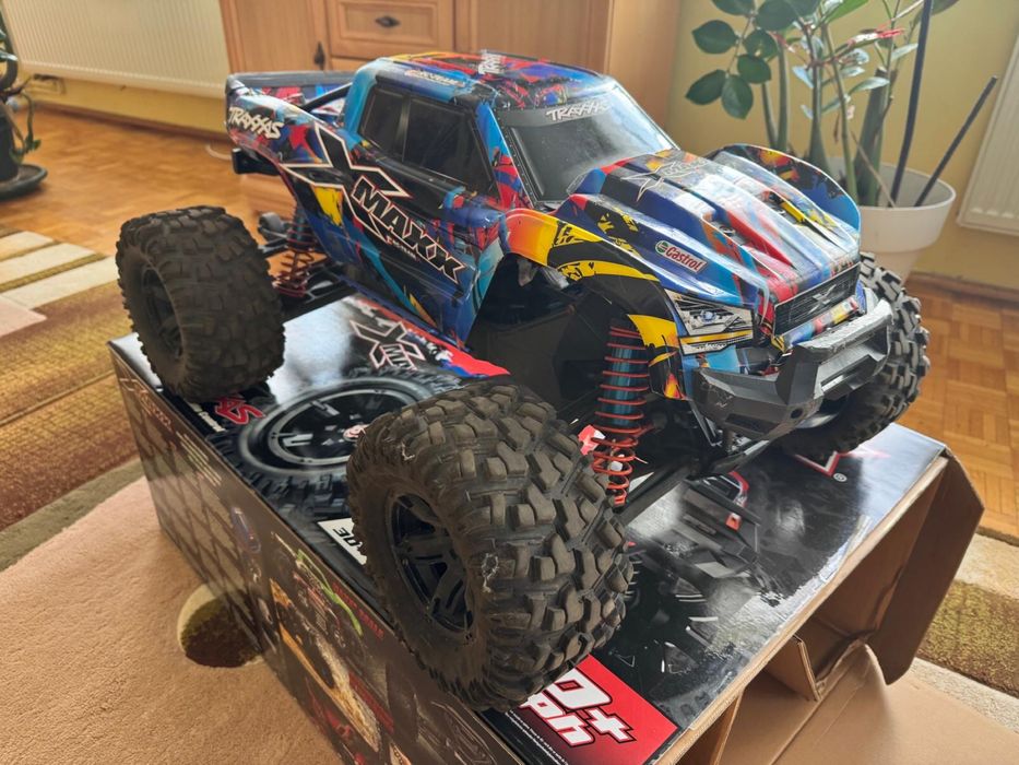 Xmaxx 8s kompletny zestaw gotowy do jazdy