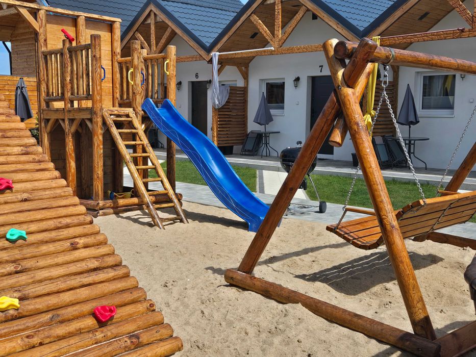 Może nad Morze! 14 - 16 Listopada - Tylko 580 zł domek - 4 osobowy !!!