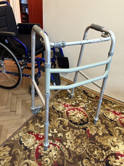 Wózek Vermeiren V300 stan bdb+chodzik Vermeiren+balkonik+poduszka