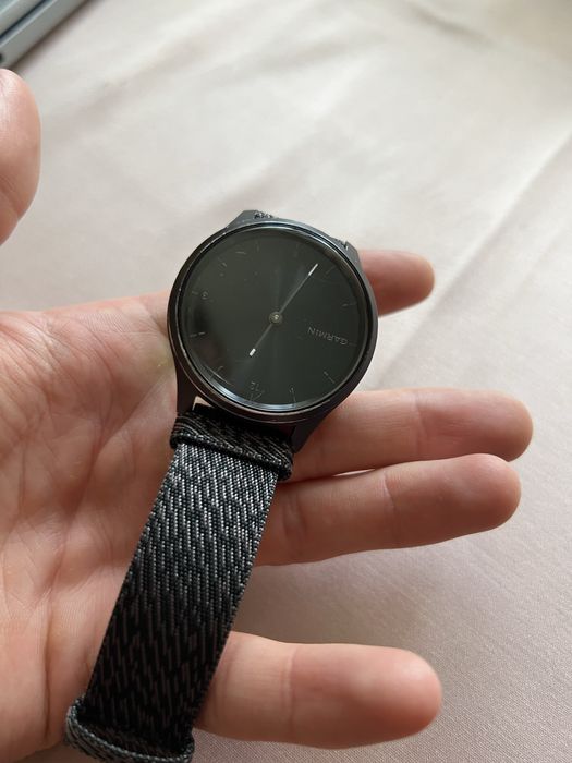 Garmin Vivomove Style – Czarny z Grafitowym Paskiem