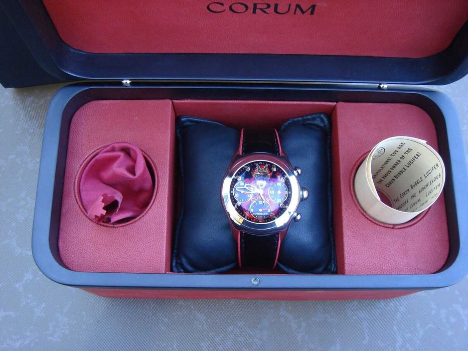 Часы Corum "Bubble Chronograph Lucifer"