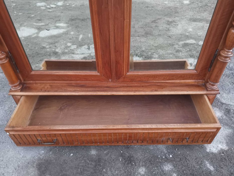 *Eklektyczna szafa dwudrzwiowa z lustrami 1900r.*transport