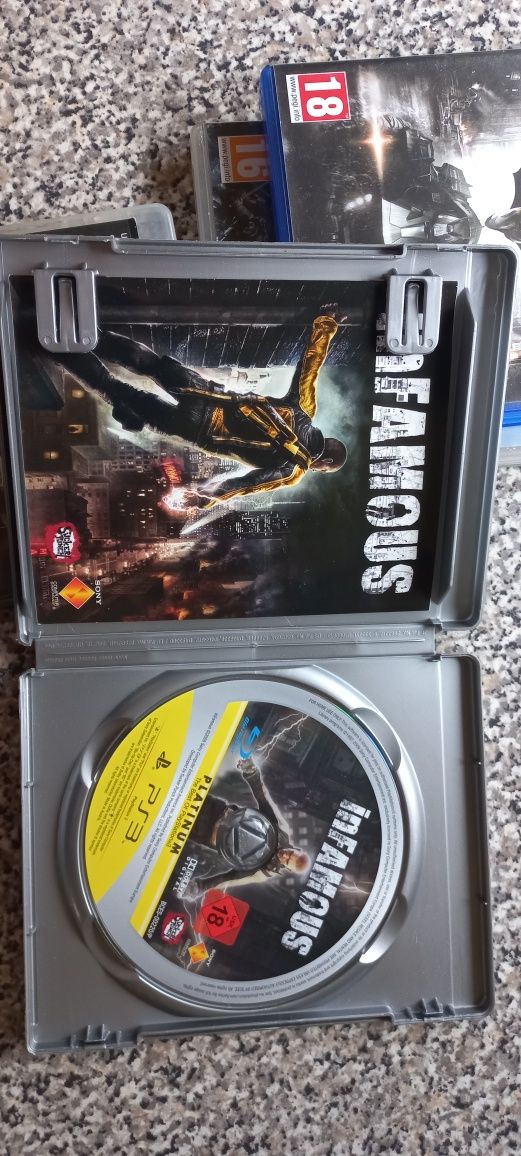 Conjunto de 4 jogos Playstation 3/4