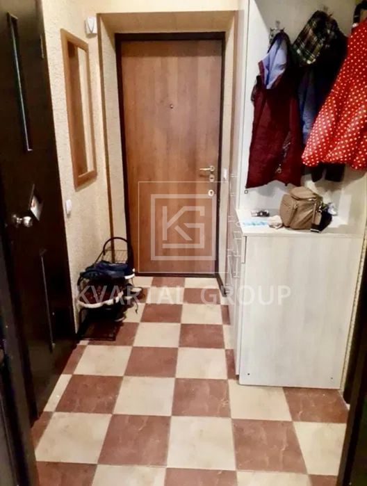 Двокімнатна з ремонтом біля парку, 2к квартира в центрі