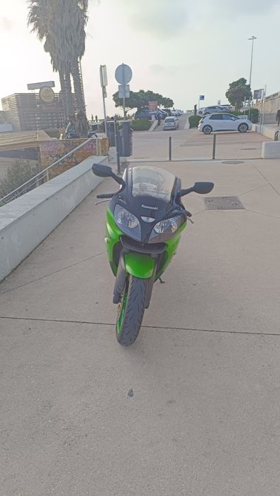 Kawasaki ZX6R Ninja 2001