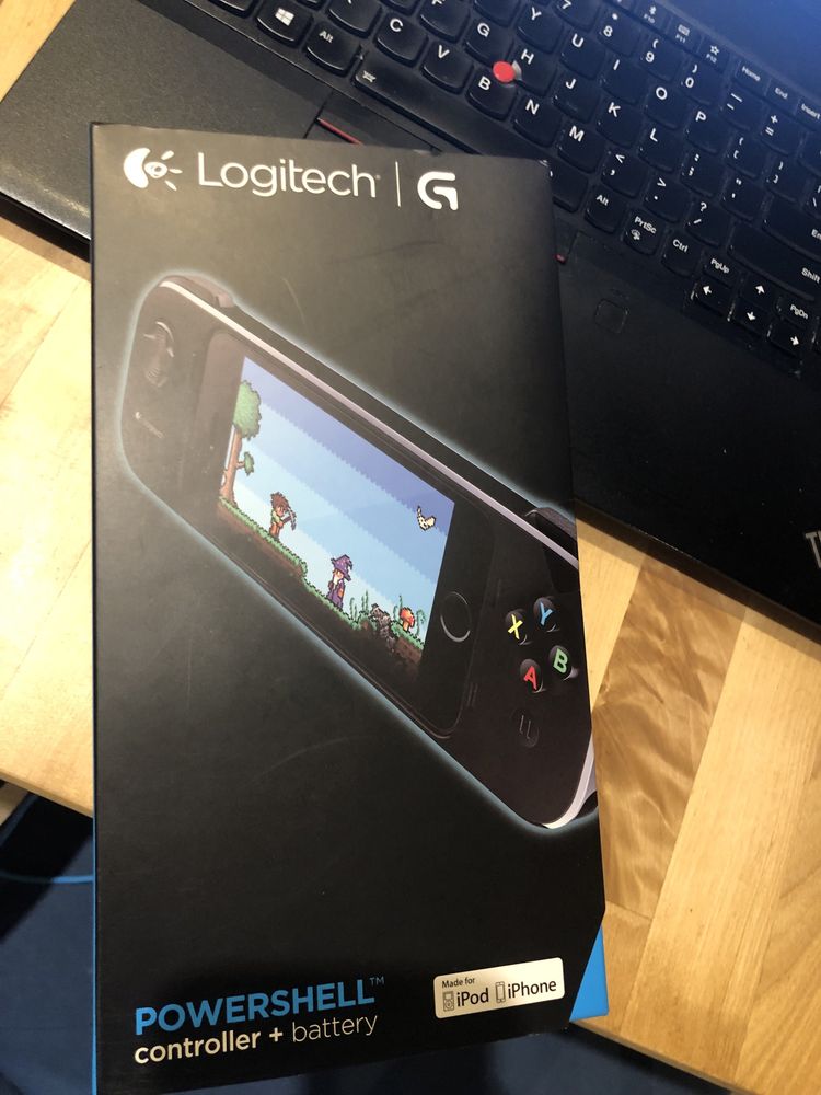 Kontroler Logitech Powerschell iphone 5S