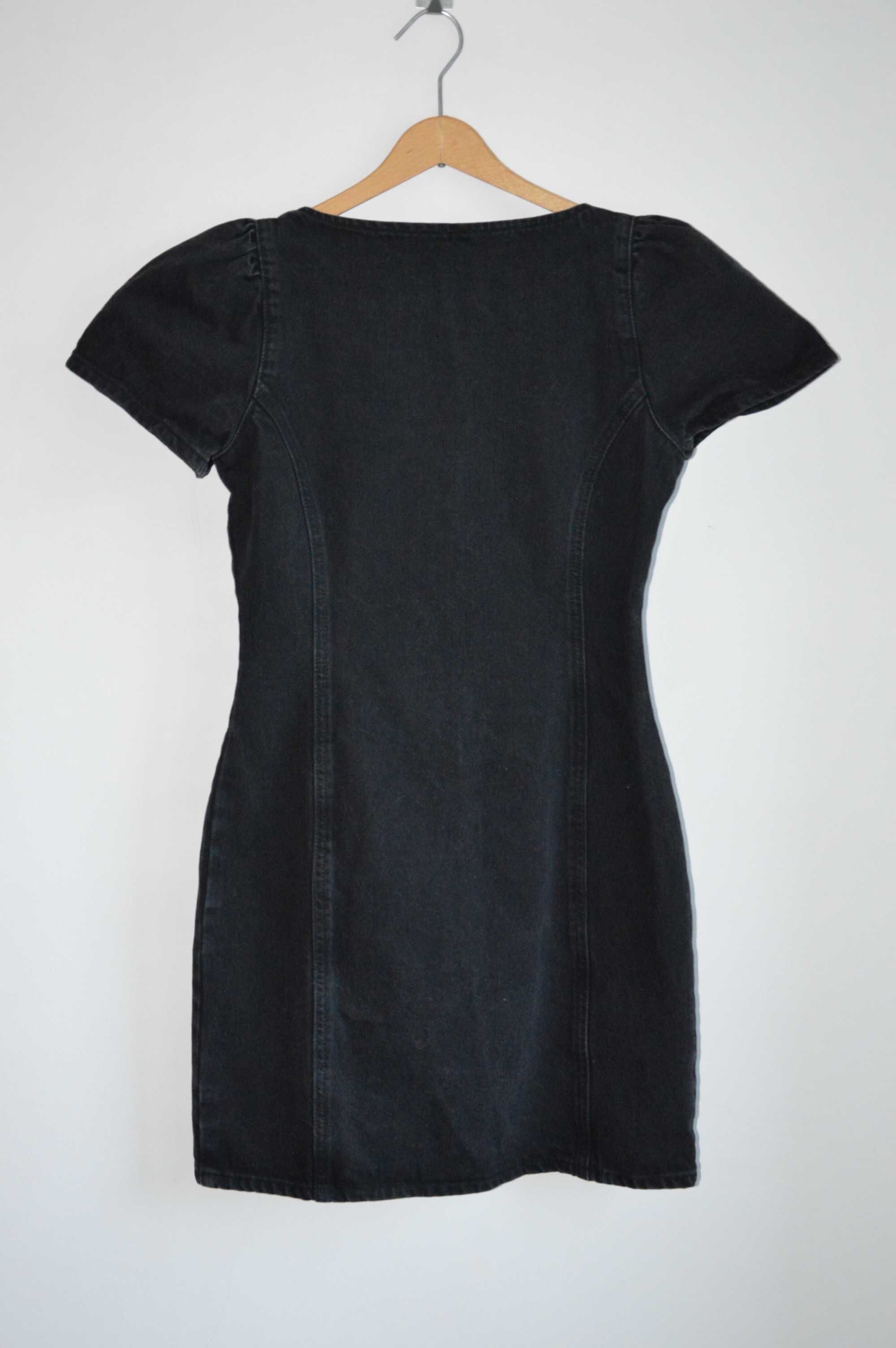 Czarna jeansowa sukienka z guzikami ASOS