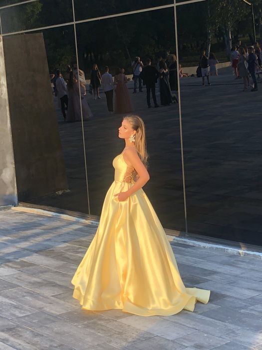 Платье на выпускной от Sherri Hill