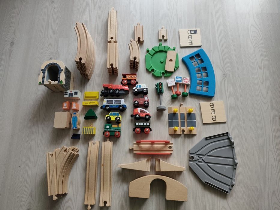 Drewniane tory, drewniana kolejka