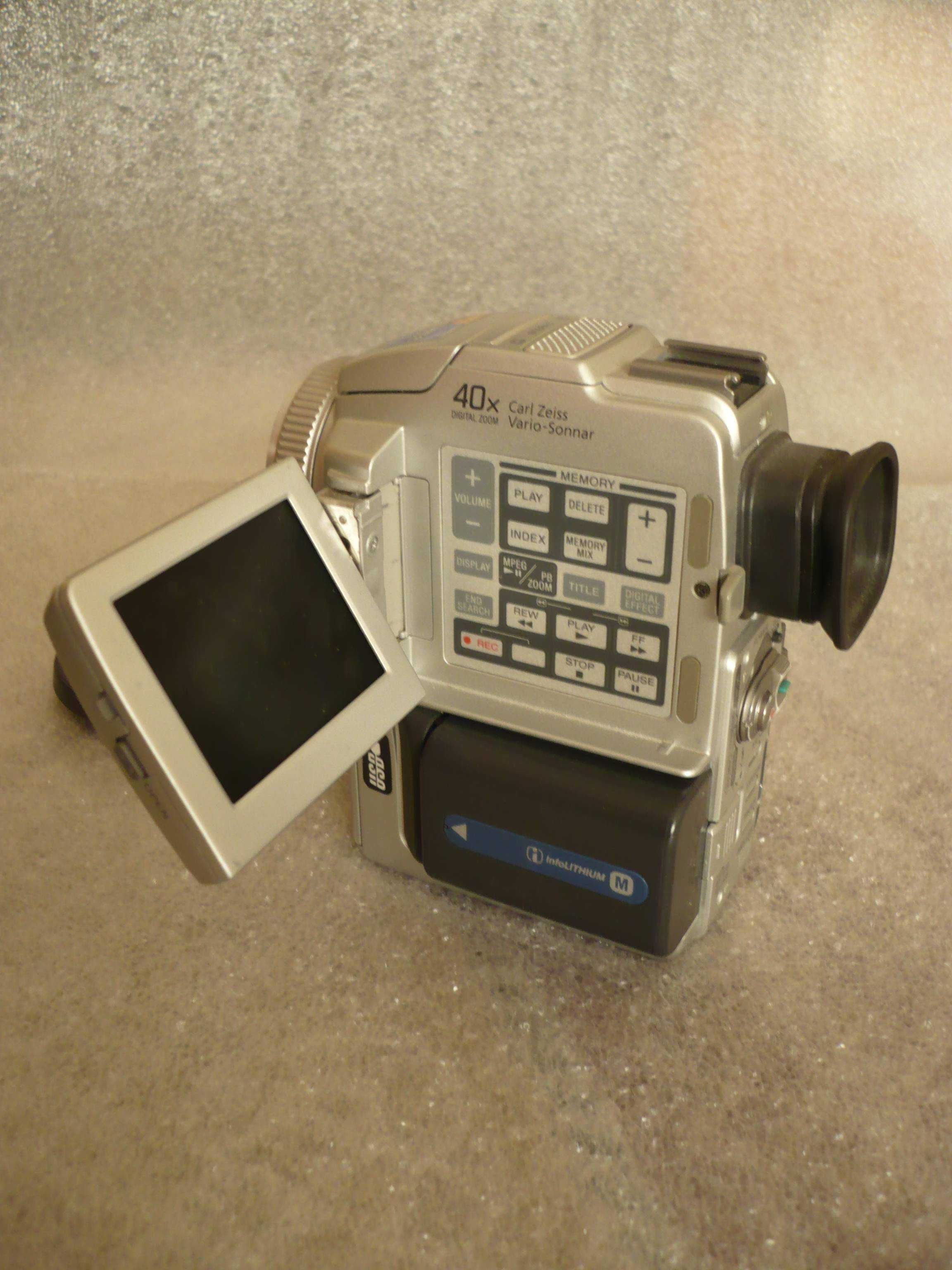 Камера SONY DCR-PC110E miniDV