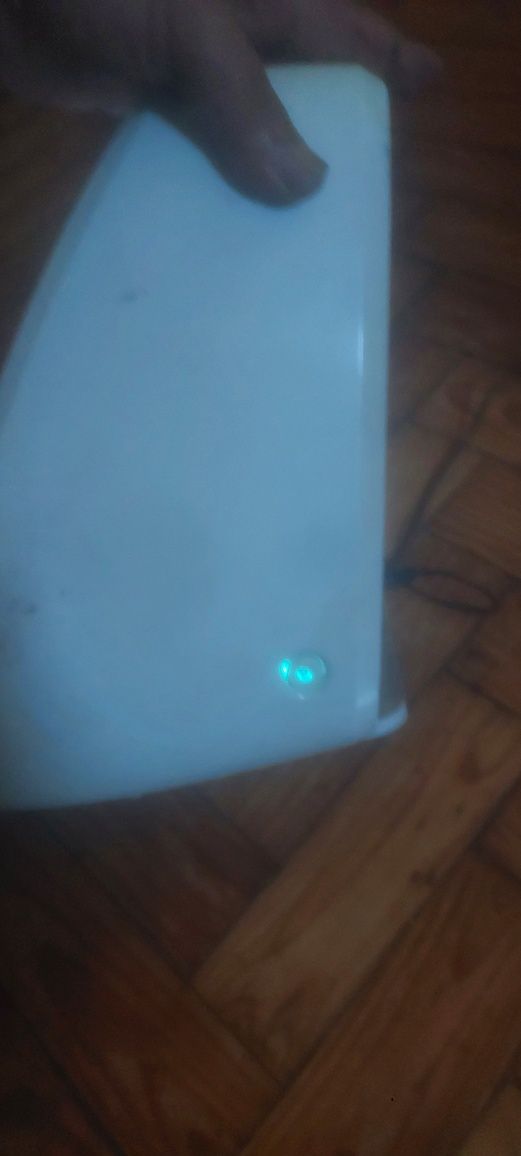 Vendo uma empresora tatil com um ecra de 5 pulgadas leva HP