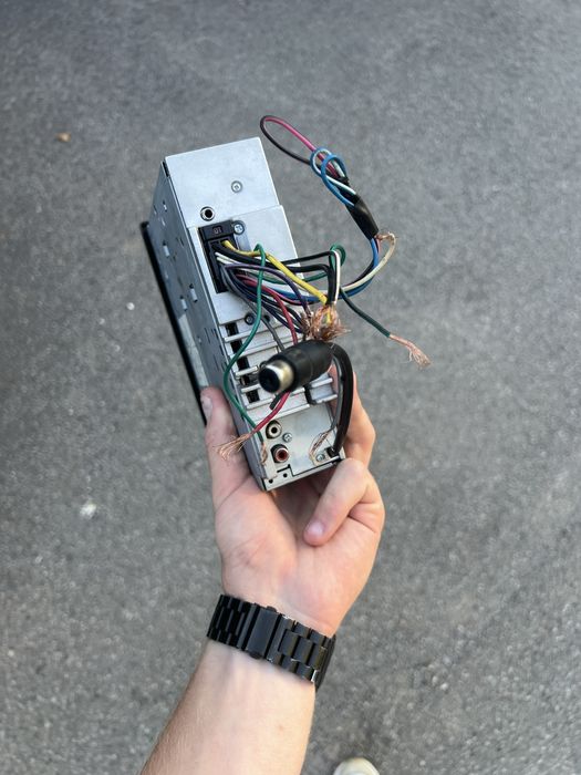 Магнитола  Alpine CDE-9843R