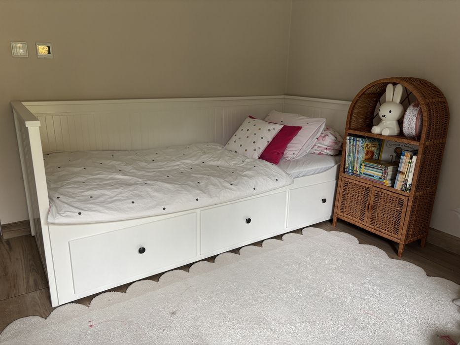 Łóżko leżanka IKEA HEMNES + 2 materace (nowe)