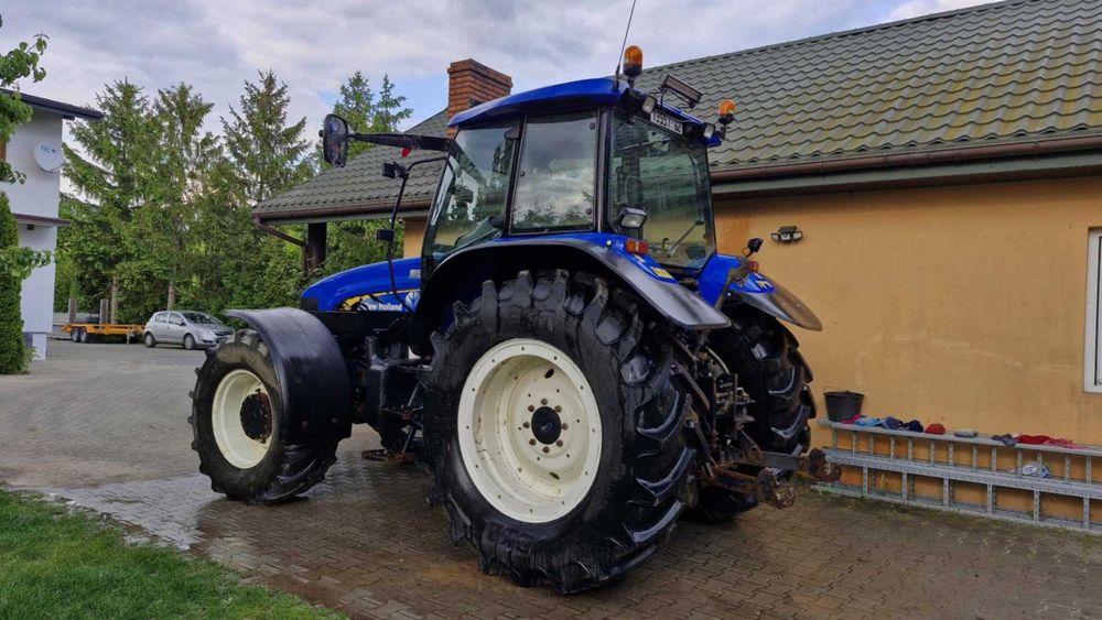NEW HOLAND TM155  ciągnik 2005r