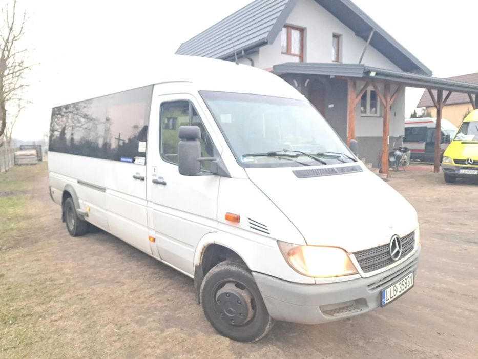 Mercedes-Benz 413  Mercedes Sprinter 413 Autobus Klima 18+5miejsc Cena Netto 11.000zł