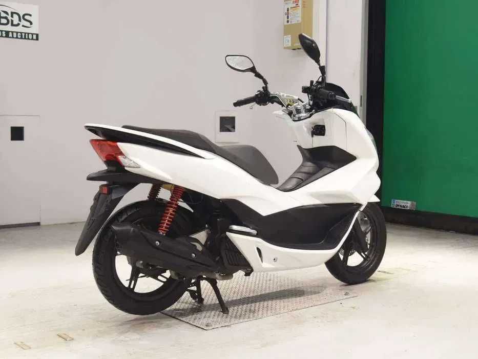 Максі скутер Honda PCX 150 KF18 в Арт Мото Хмельницький з документами