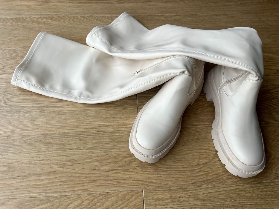 Світлі бежеві ботфорти Reserved. Еко-шкіра, демісезонне жіноче взуття